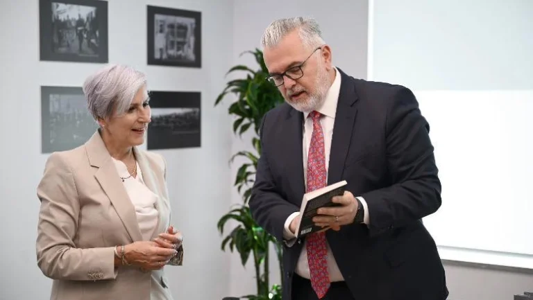 Gogu takim me ministren austriake Sporrer: Mbështetje për integrimin europian dhe fazën e re të negociatave